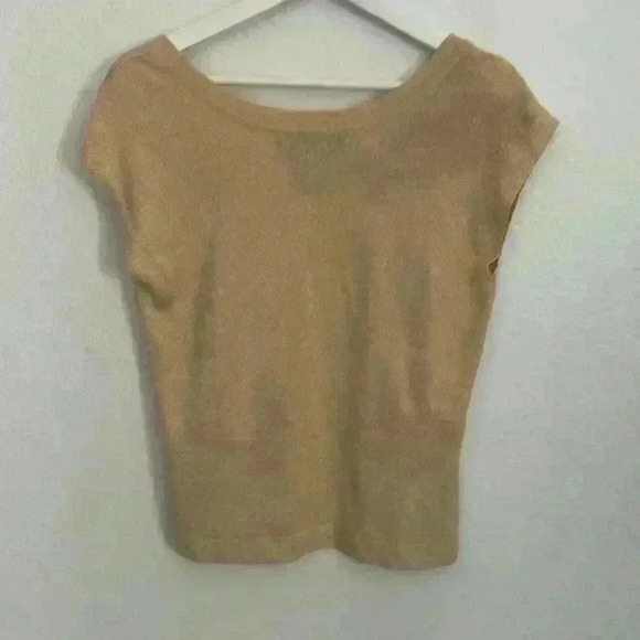 Jasper top size large - Picture 3 of 3